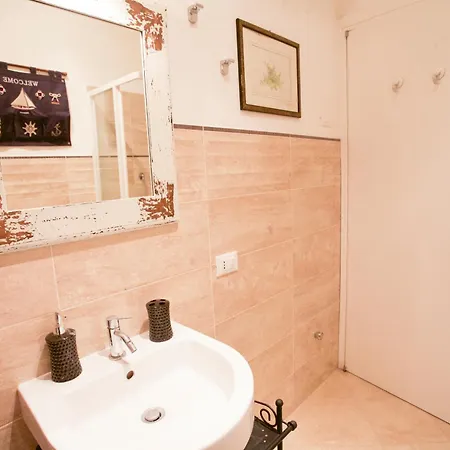 Apartment Nel Cuore Di - Goelba Porto Azzurro